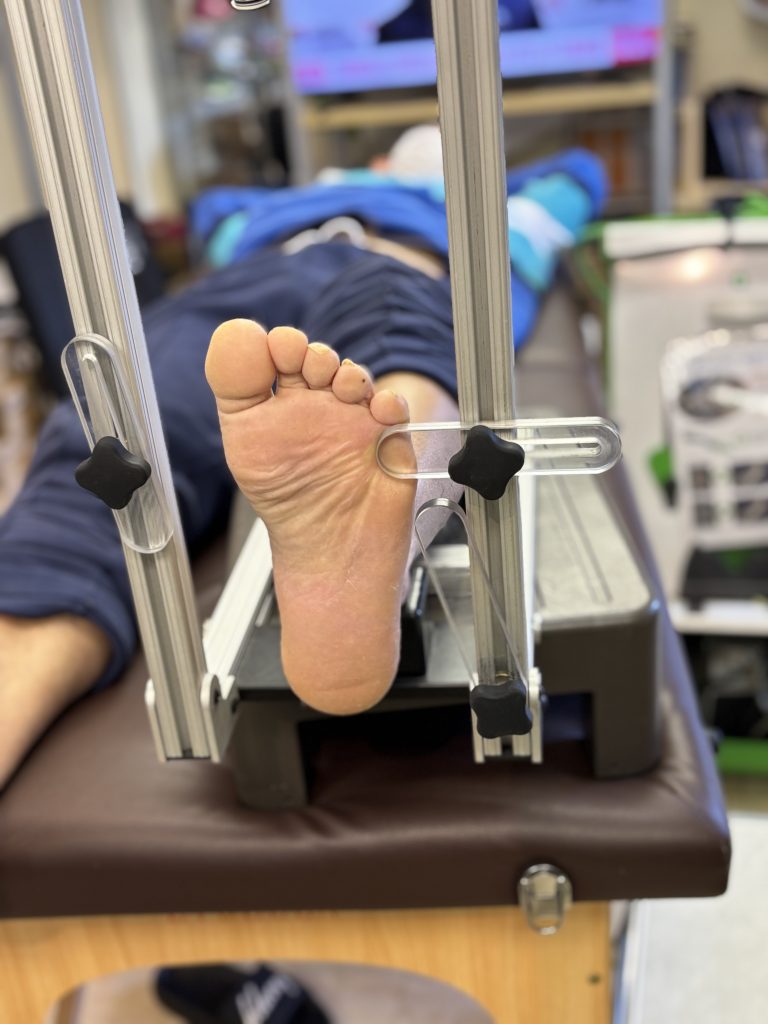 脚の悩みは、足から積み重なったバグ情報の履歴書。【テニスショップ通販店長のブログ＠テニスショップLAFINO 西山克久】