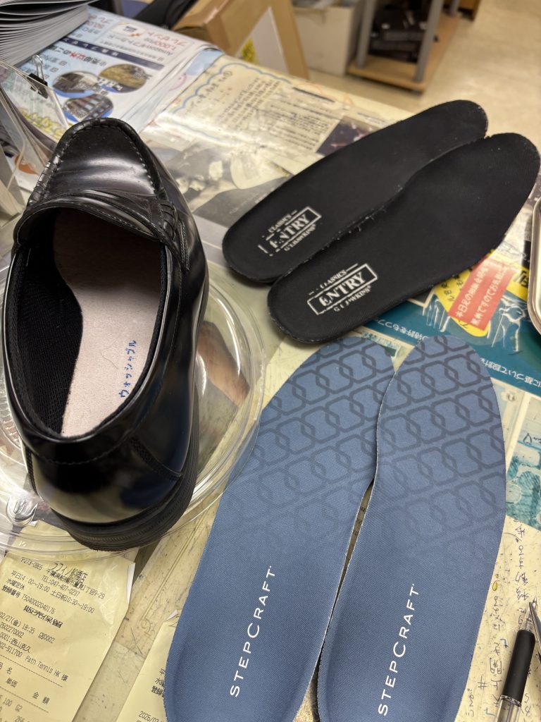 ローファーは疲れる？それ、解決できます。【テニスショップ通販店長のブログ＠テニスショップLAFINO 西山克久】